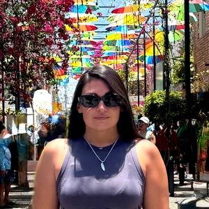 Meet your Posher, Courtney